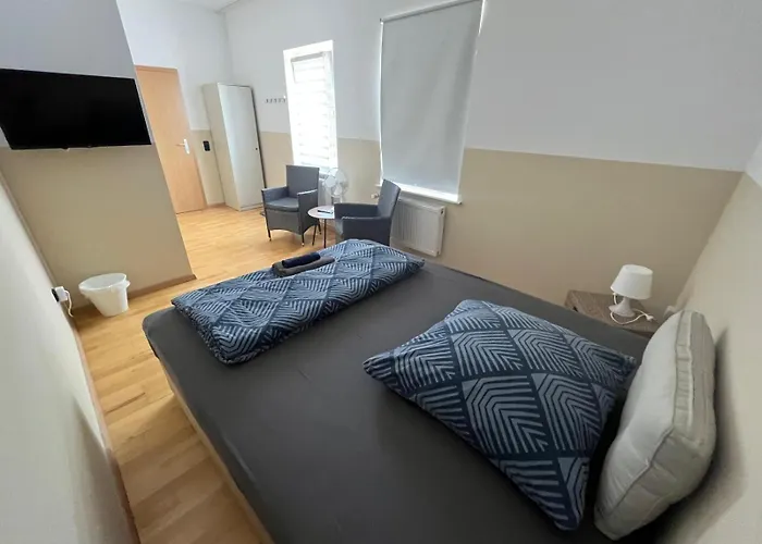 Fuer 2 Personen-bad-kuehlschrank-tv-11 Meine